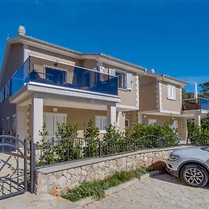 Lucica 360 Sea View Nerezine